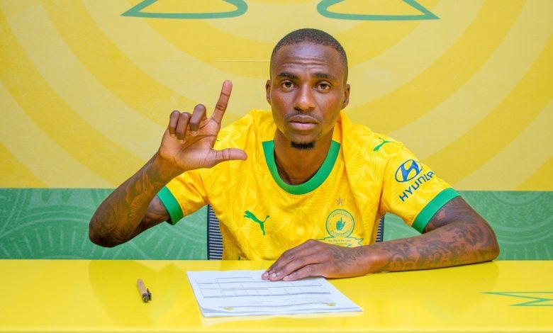 Thembinkosi Lorch: Player Profile and Biography